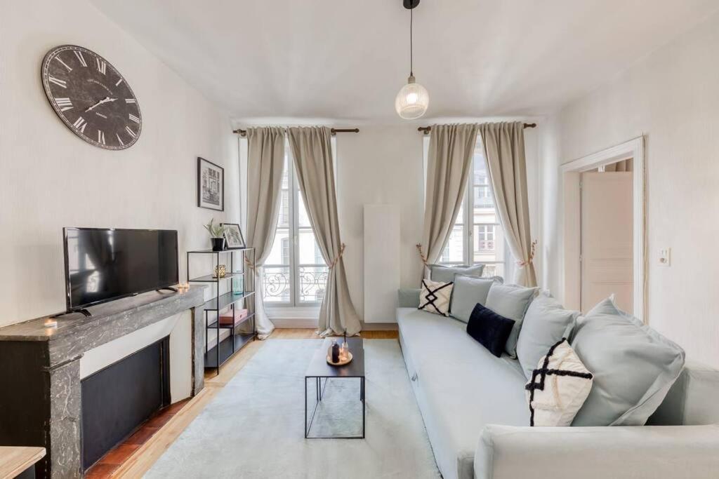 Le Lumineux 50 M² Gare/Chateau/Wifi/Netflix Versailles Bagian luar foto