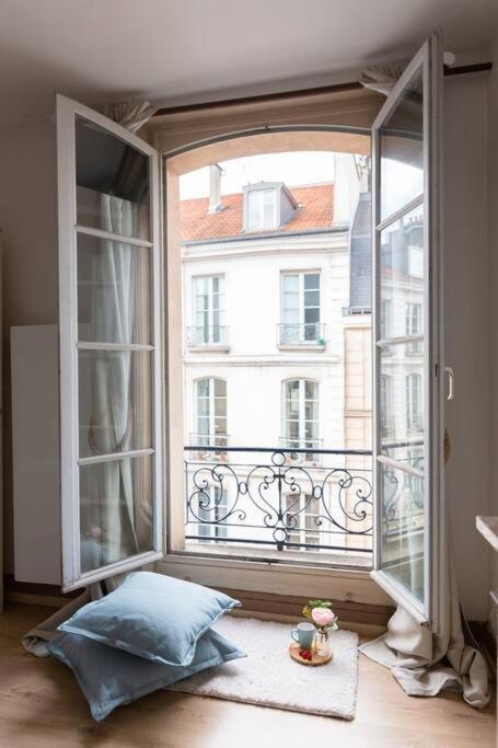 Le Lumineux 50 M² Gare/Chateau/Wifi/Netflix Versailles Bagian luar foto