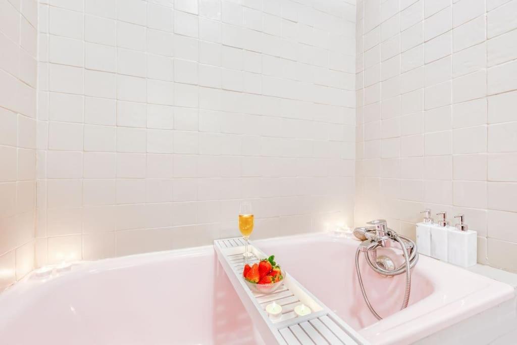 Le Lumineux 50 M² Gare/Chateau/Wifi/Netflix Versailles Bagian luar foto